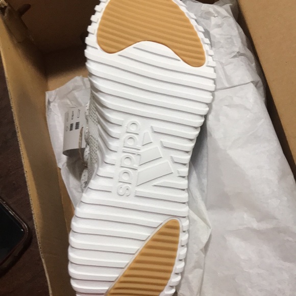 New Adidas Kaptir Flow 6.5 Youth / 8 women BNWT NEW - Picture 4 of 12